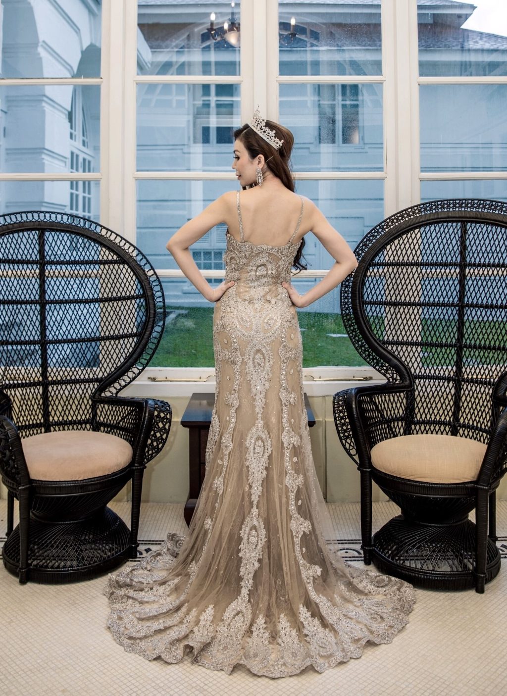 Lacey Gown Champagne - Amy Taylor